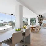 Дом отдыха Home4u Mediterranean Sea Views Alkaff *
