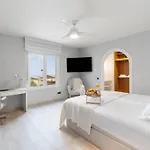 Home4u Mediterranean Sea Views Alkaff Дом отдыха *