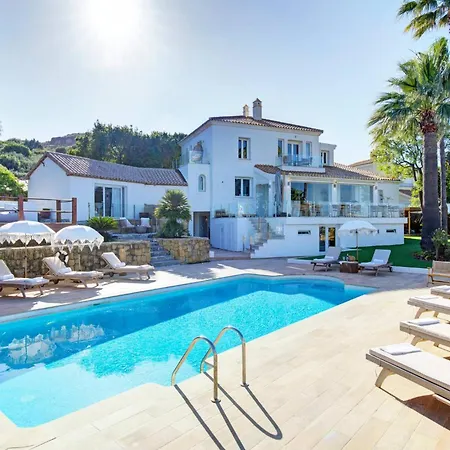 Home4u Mediterranean Sea Views Alkaff Nyaraló