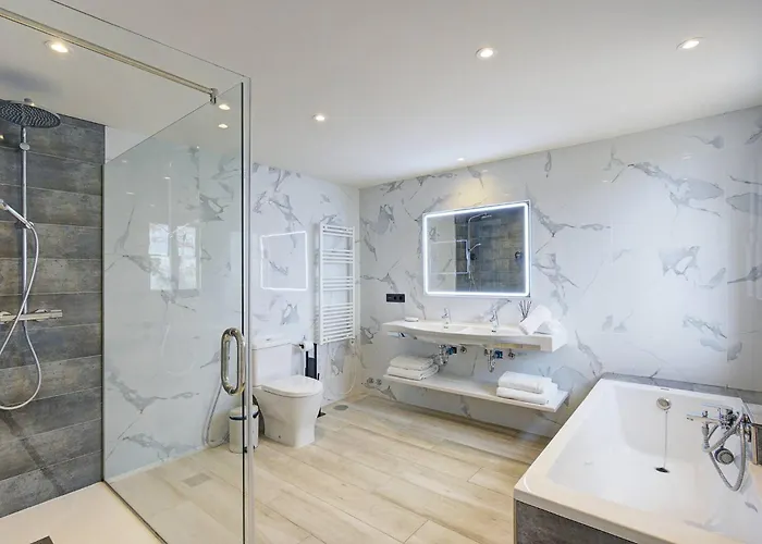 Home4u Mediterranean Sea Views Alkaff *